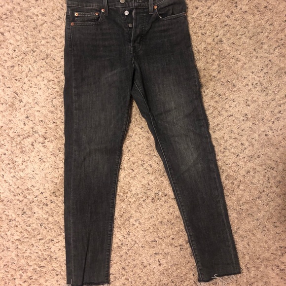 Levi’s Wedgie skinny jean - Picture 1 of 4